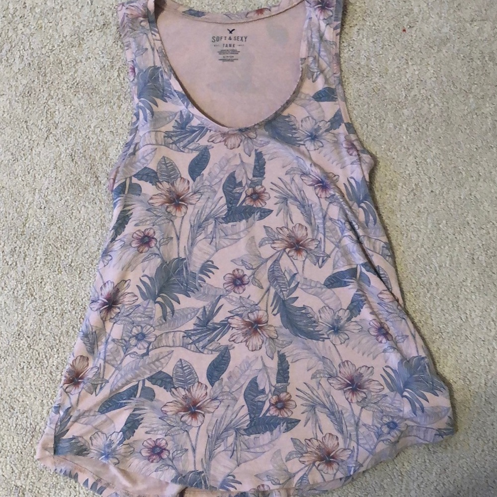 American Eagle Soft & Sexy Flower Tank Top
